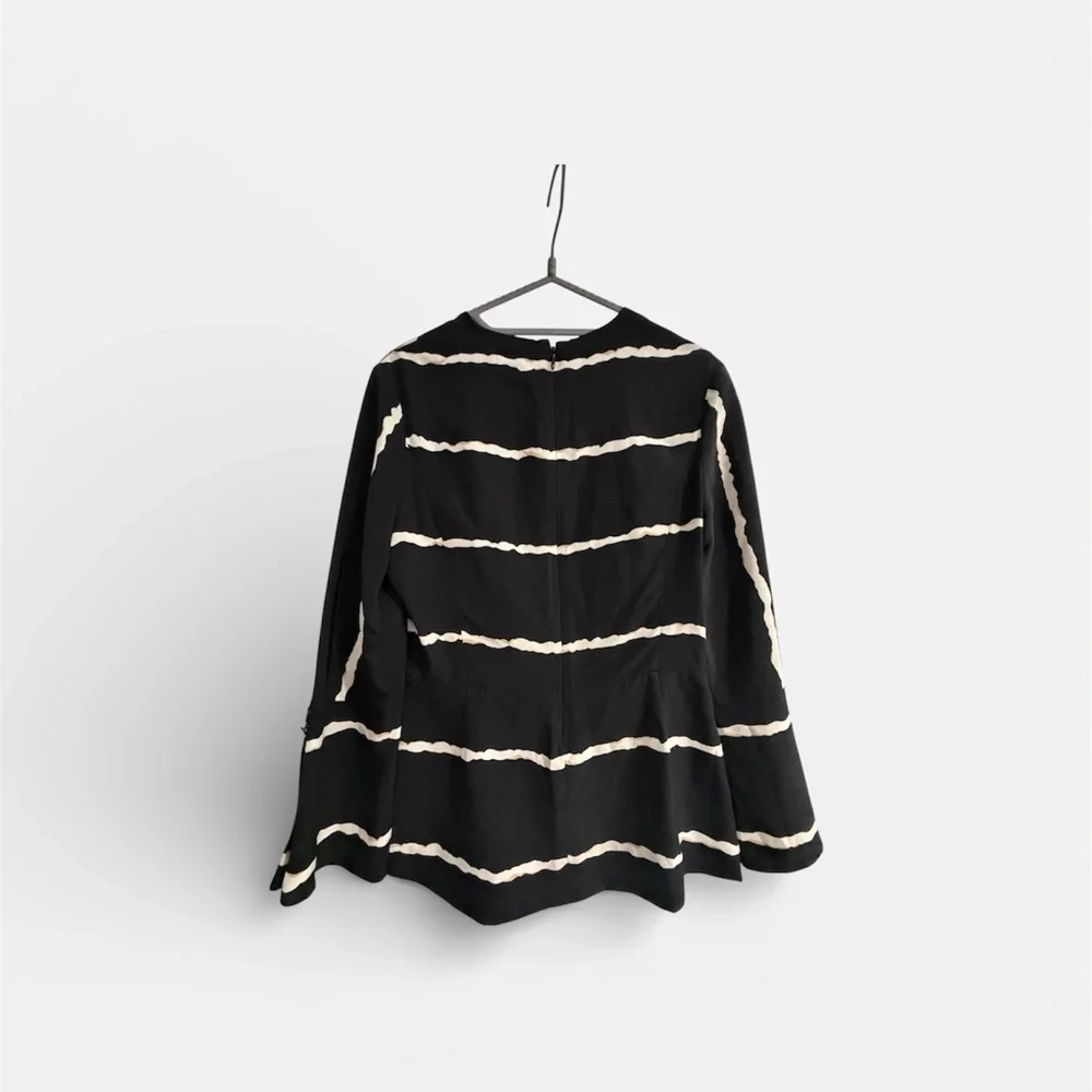 Silk 10 Crosby Derek Lam Black and White Striped Blouse - Picture 4 of 4
